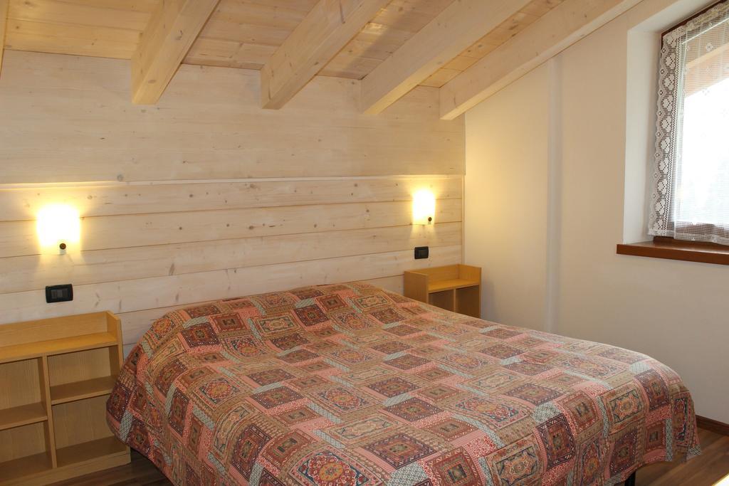 Chalet Tremalzo Szoba fotó